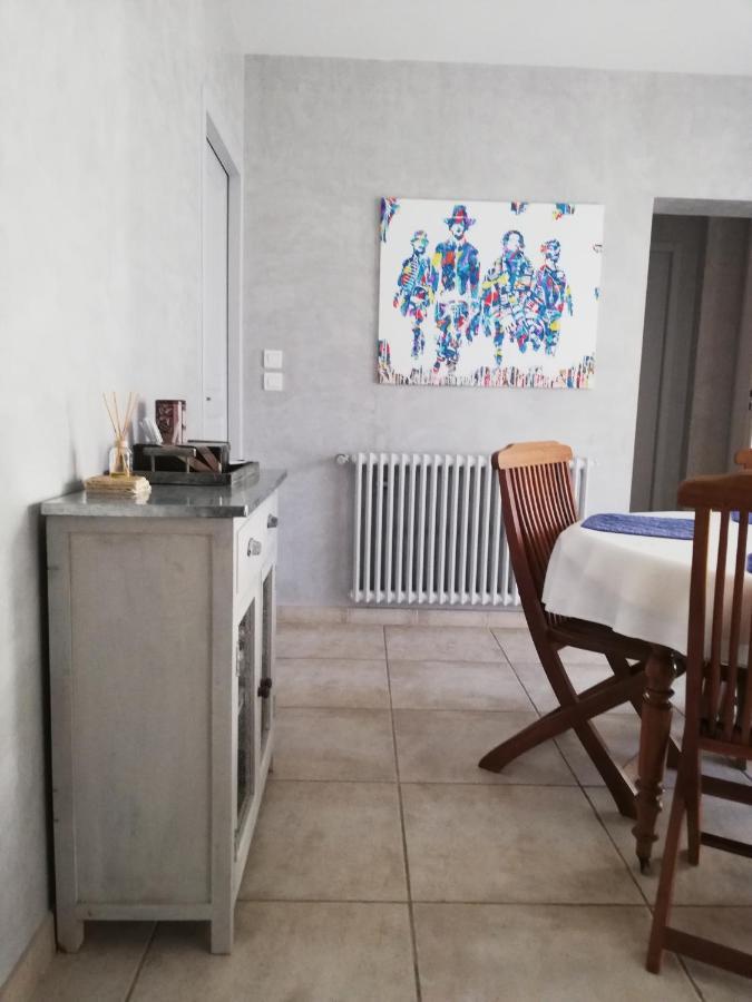 Cabannes La Goutadou B&B 외부 사진