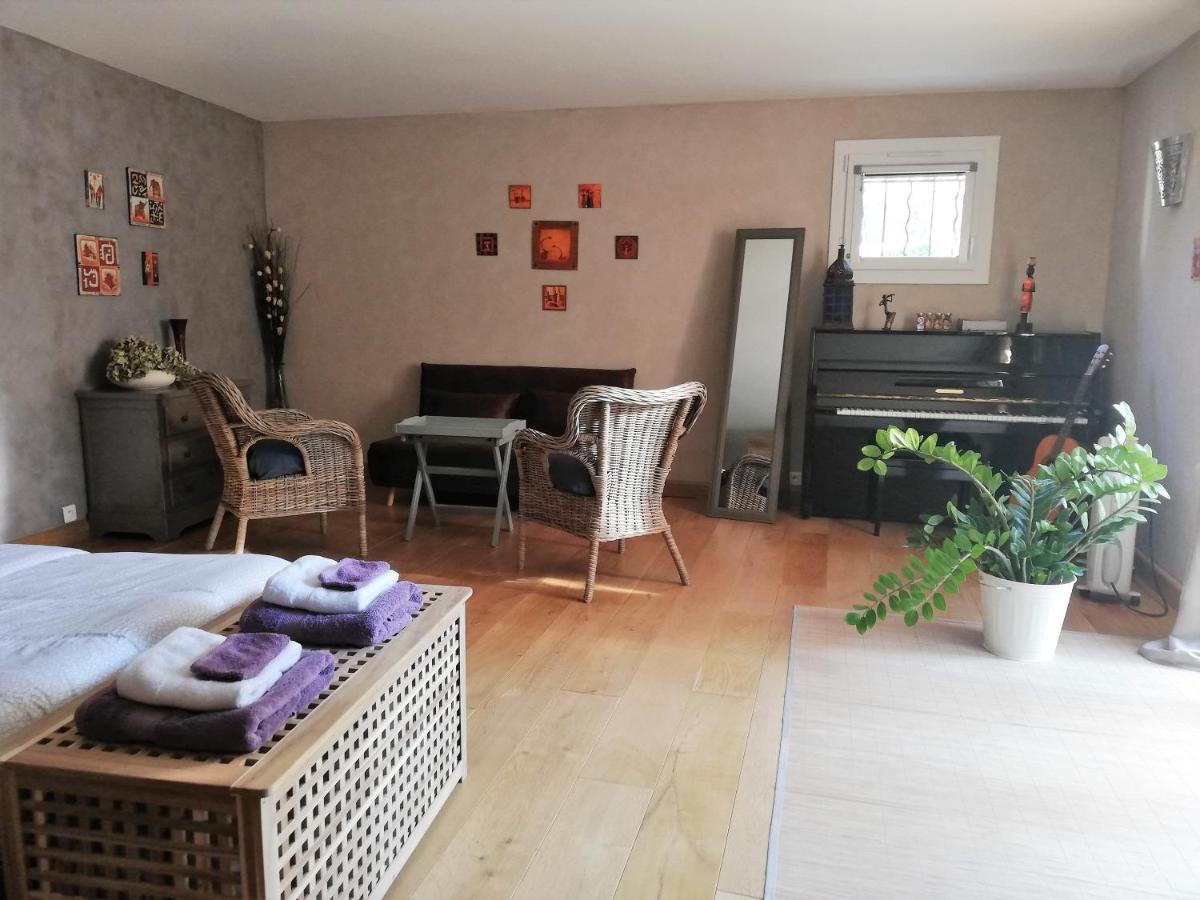 Cabannes La Goutadou B&B 외부 사진