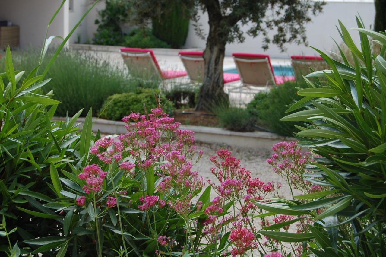 Cabannes La Goutadou B&B 외부 사진