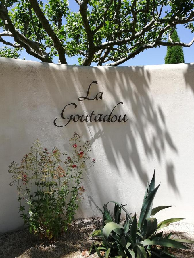 Cabannes La Goutadou B&B 외부 사진