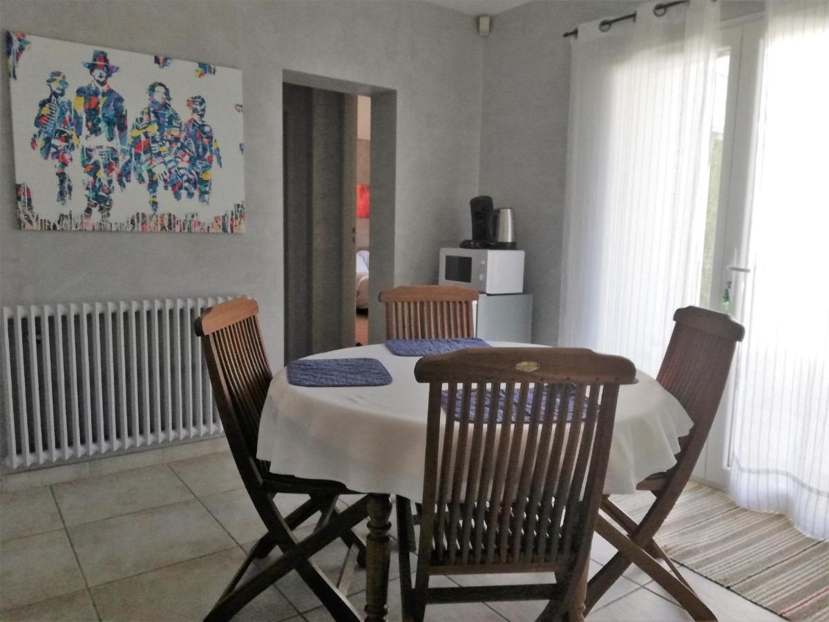 Cabannes La Goutadou B&B 외부 사진